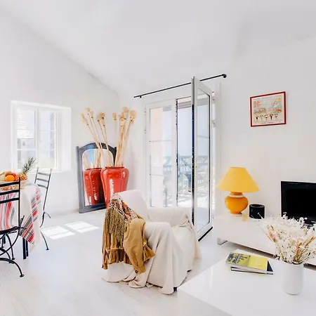 Sol Verde : Proche Centre Et Terrasse A Apartamento *