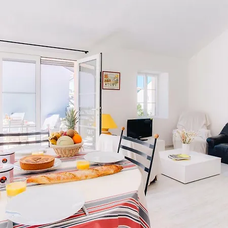Apartamento Sol Verde : Proche Centre Et Terrasse A